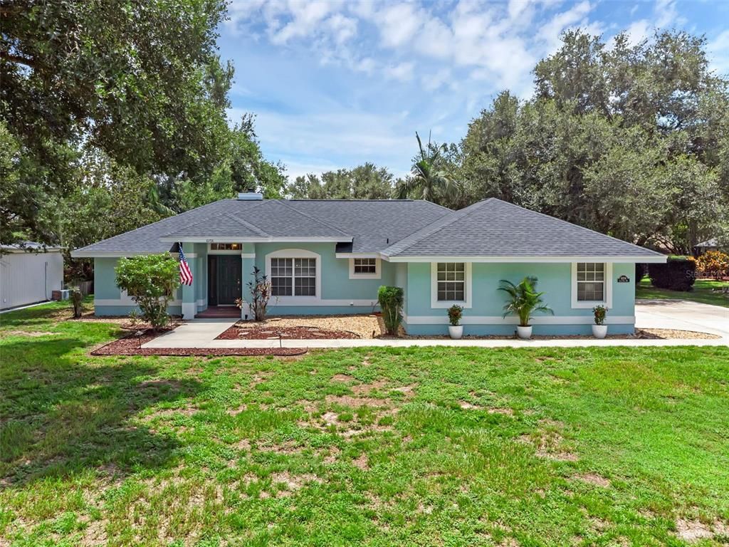 Listing photograph of 10708 Lake Hill Drive in Clermont.